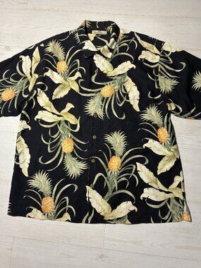 Vintage Tommy Bahama 100% Silk Pineapple & Palm Leaf Camp Shirt Men’s XL